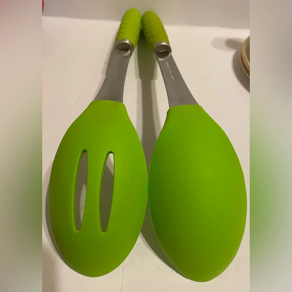 2 pc Kitchen Tool Set: Solid & Slotted Spoons in slightly different green shades